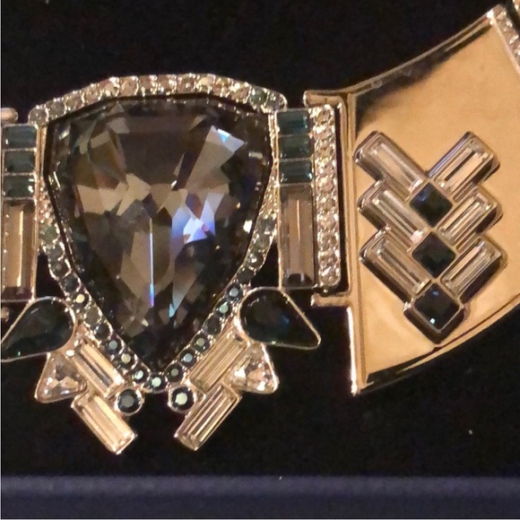 Swarovski shogun necklace - Picture 4 of 4